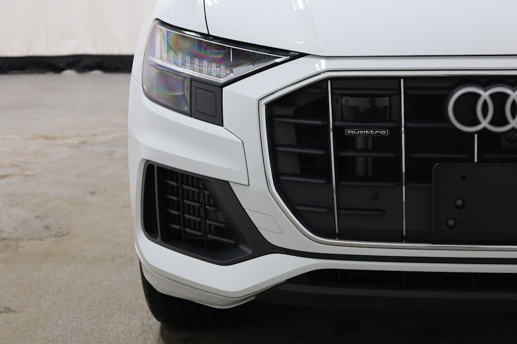 Thumbnail: 2023 Audi Q8 - 25