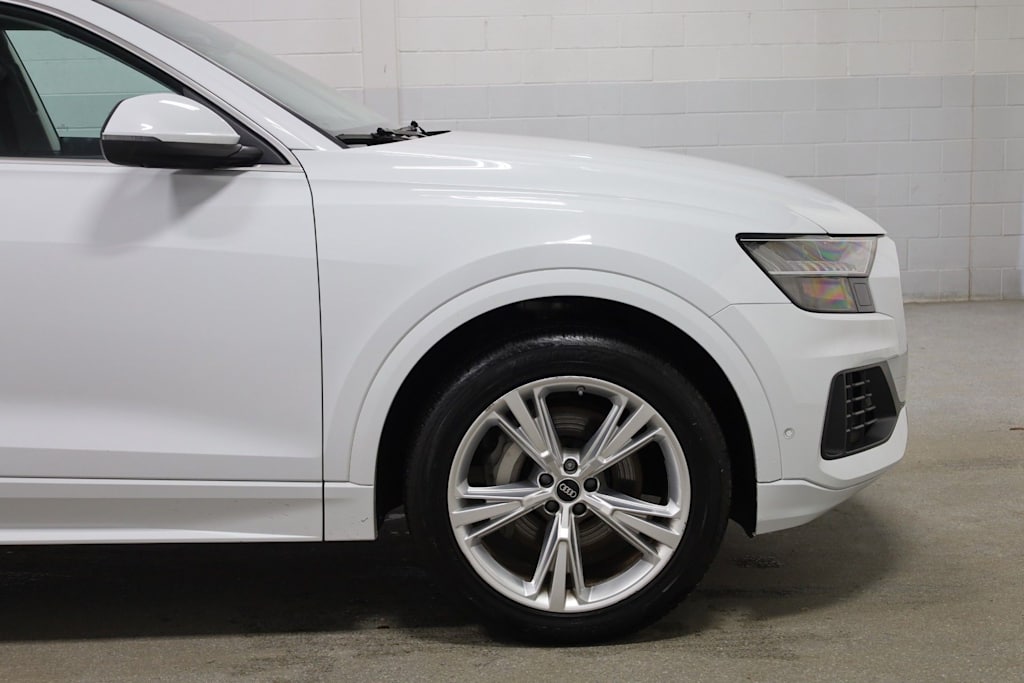 Thumbnail: 2023 Audi Q8 - 8