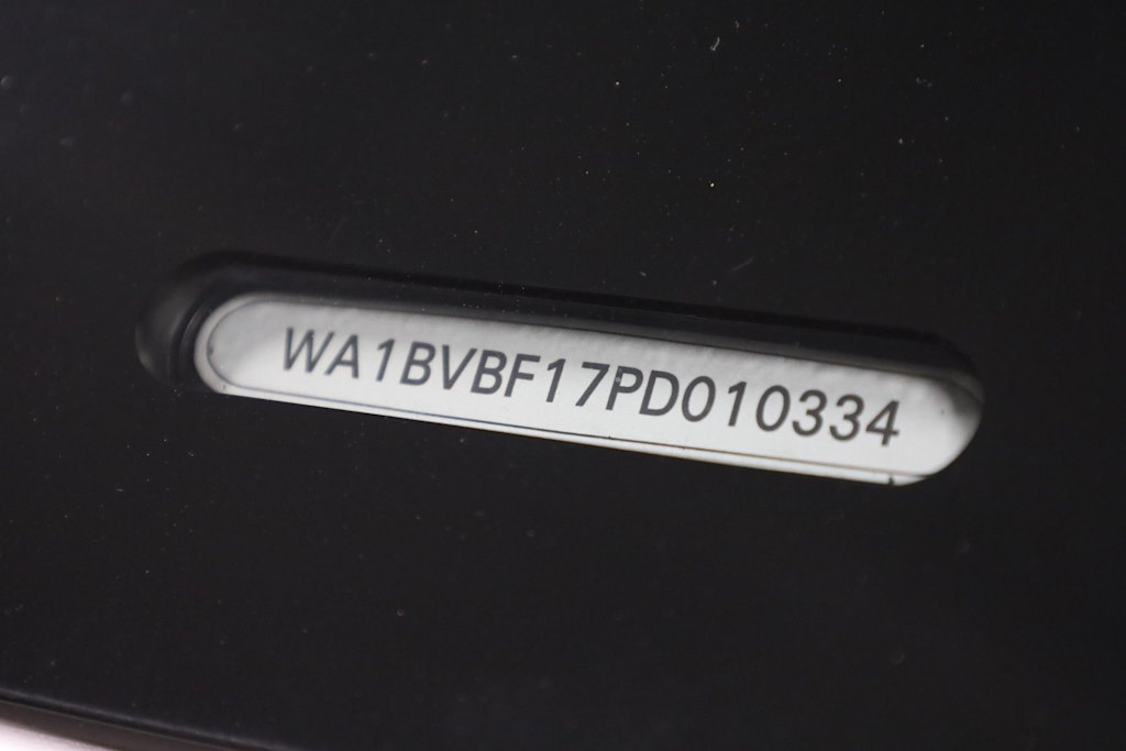 Thumbnail: 2023 Audi Q8 - 20