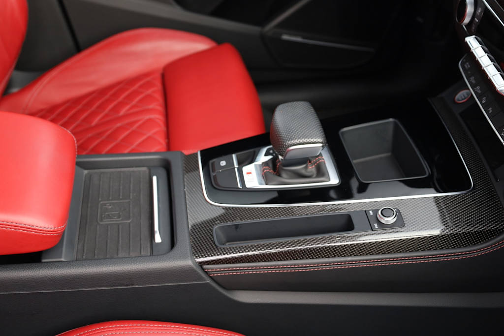 Thumbnail: 2023 Audi SQ5 - 15