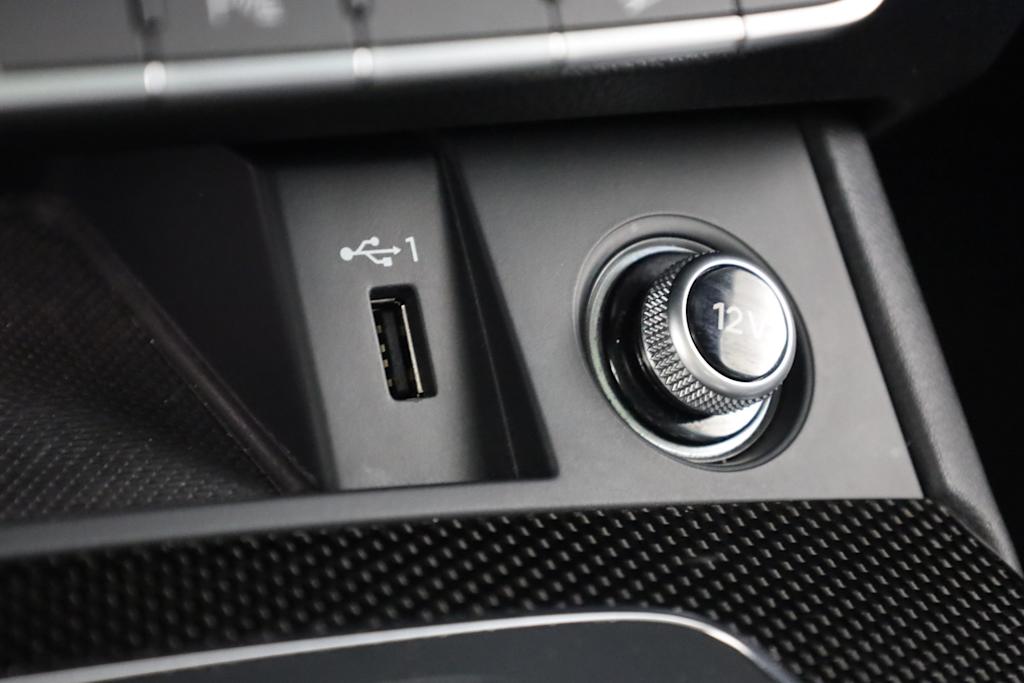 Thumbnail: 2018 Audi SQ5 - 37