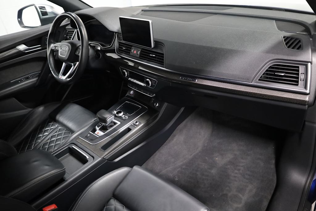 Thumbnail: 2018 Audi SQ5 - 10