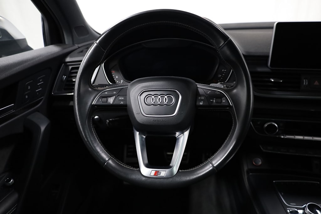 Thumbnail: 2018 Audi SQ5 - 14