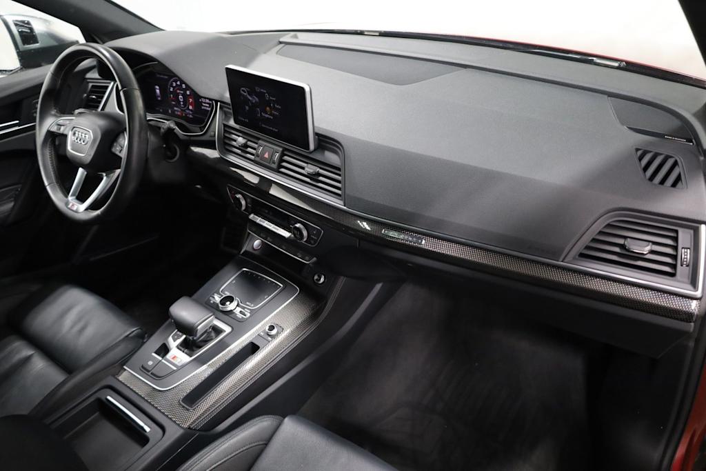 Thumbnail: 2018 Audi SQ5 - 9