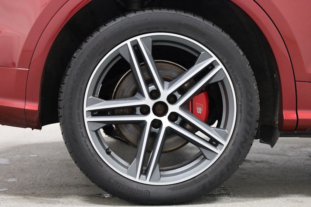 Thumbnail: 2018 Audi SQ5 - 36