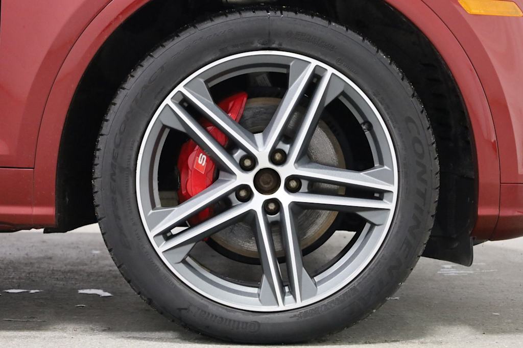 Thumbnail: 2018 Audi SQ5 - 22