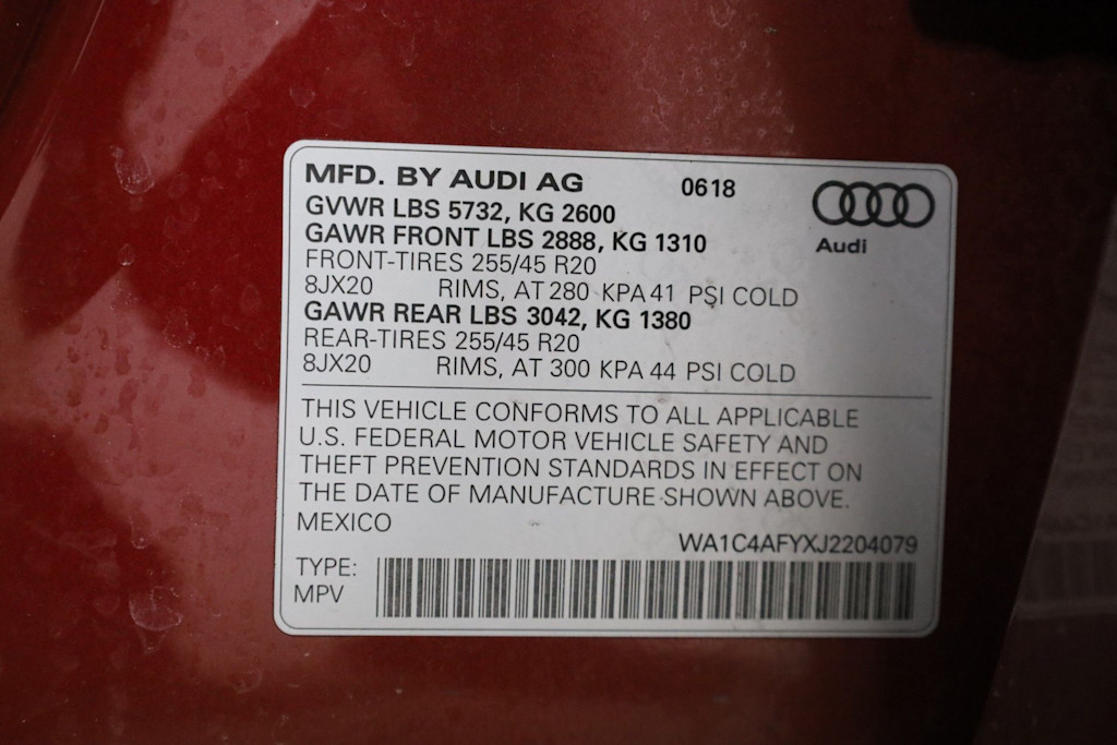 Thumbnail: 2018 Audi SQ5 - 19