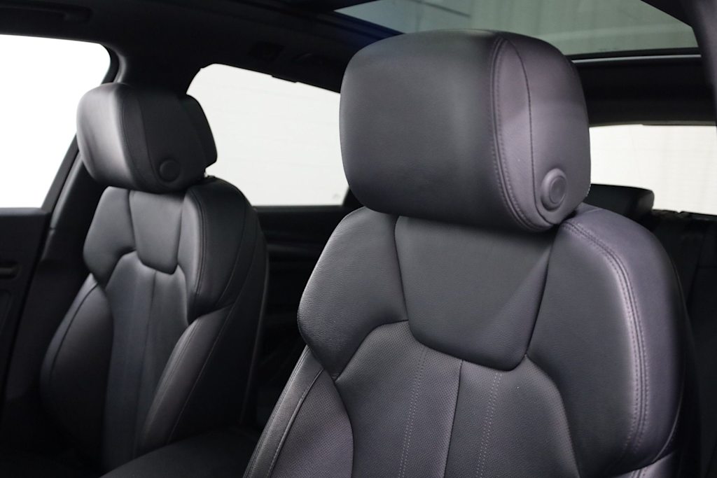 Thumbnail: 2018 Audi SQ5 - 11