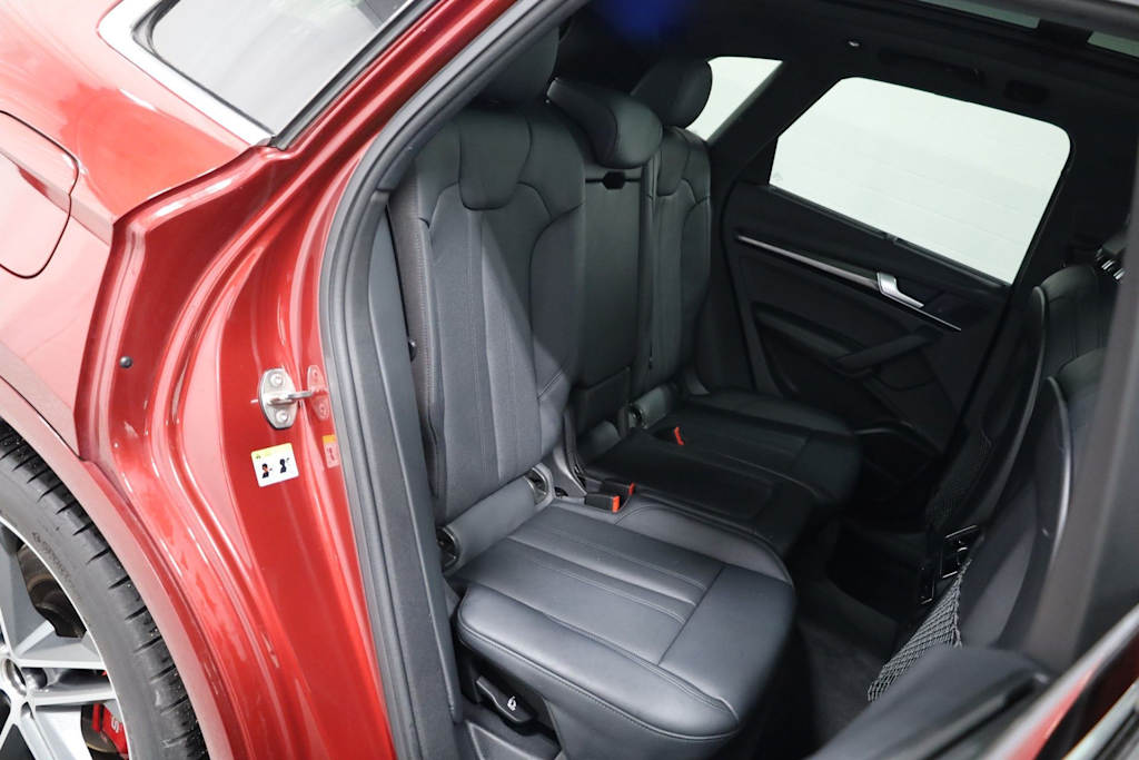 Thumbnail: 2018 Audi SQ5 - 35