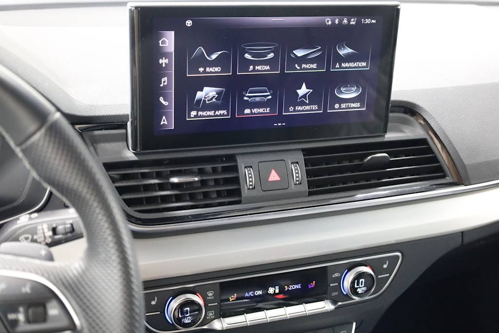 Thumbnail: 2021 Audi SQ5 - 16