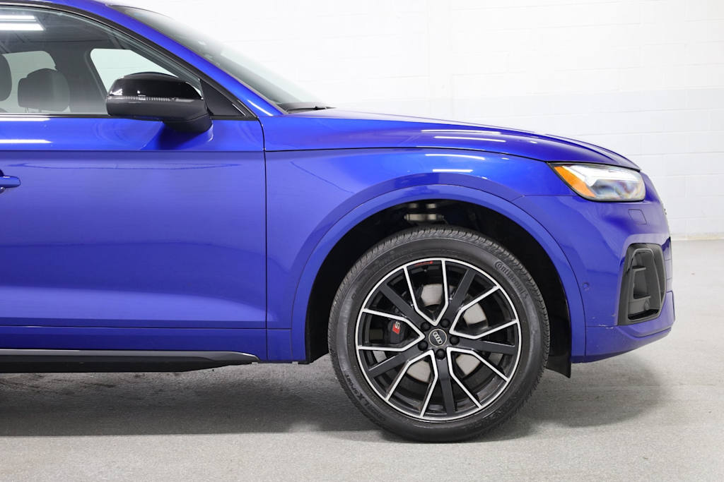 Thumbnail: 2021 Audi SQ5 - 8