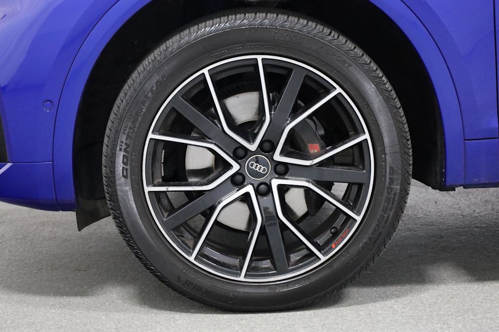 Thumbnail: 2021 Audi SQ5 - 37