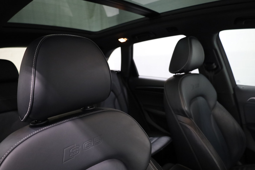2015 Audi SQ5 Premium Plus 29