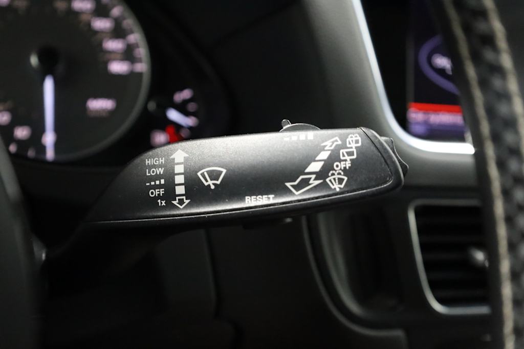2015 Audi SQ5 Premium Plus 33