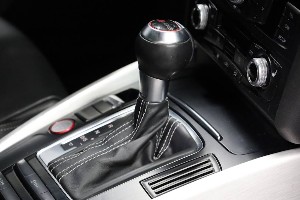 Thumbnail: 2014 Audi SQ5 - 17