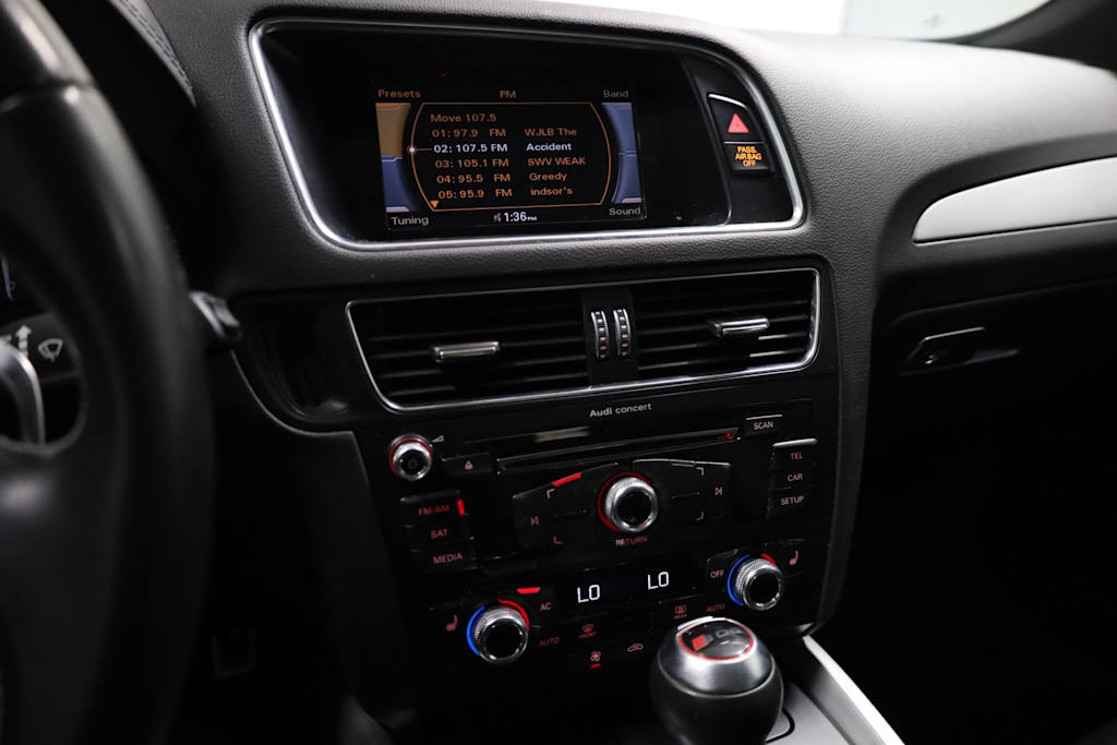 Thumbnail: 2014 Audi SQ5 - 16