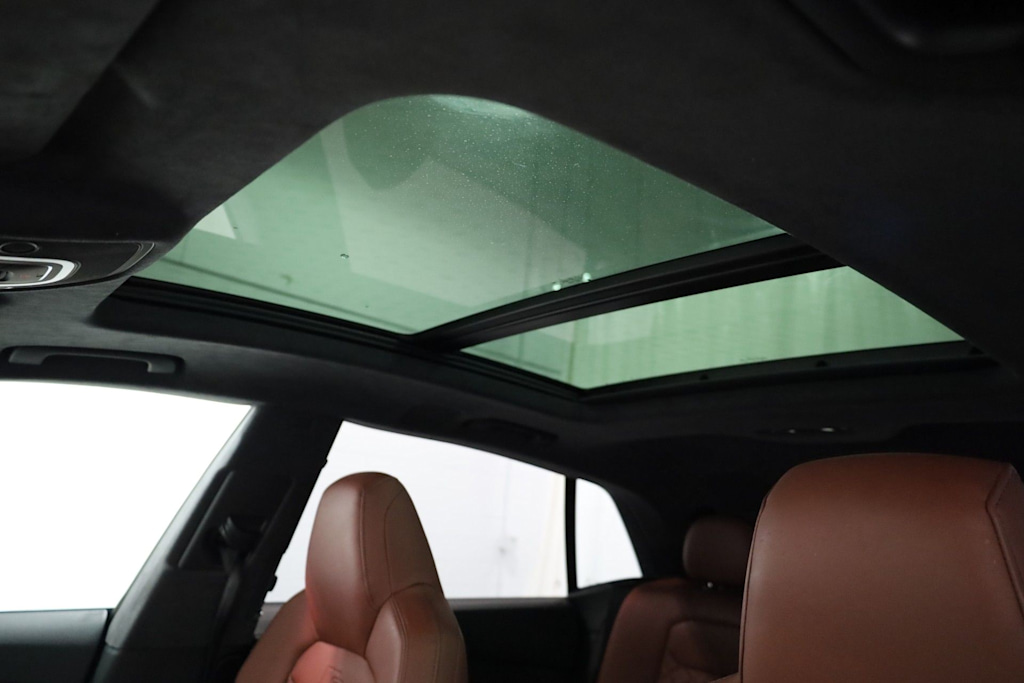 Thumbnail: 2023 Audi SQ8 - 27