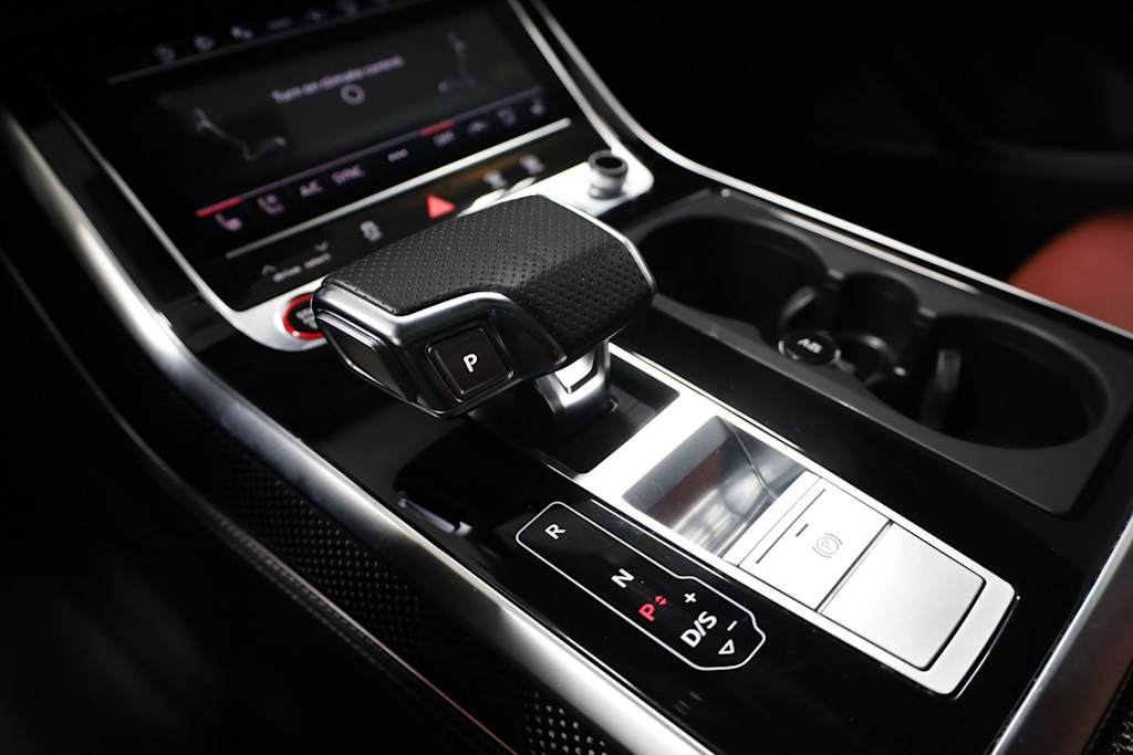 Thumbnail: 2023 Audi SQ8 - 31