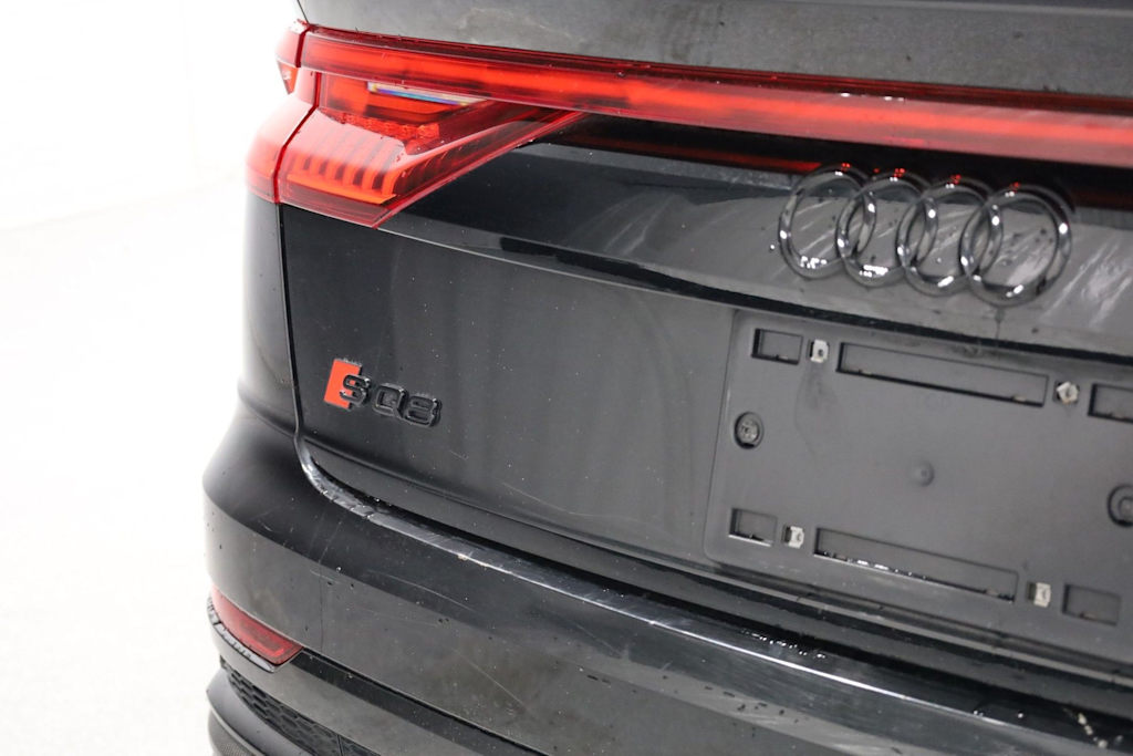 Thumbnail: 2023 Audi SQ8 - 7