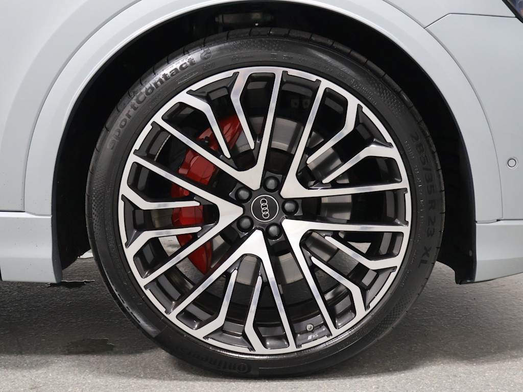 Thumbnail: 2024 Audi SQ8 - 24