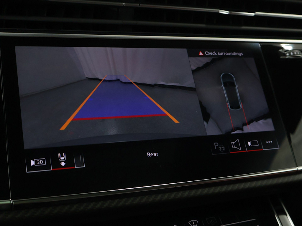Thumbnail: 2024 Audi SQ8 - 37