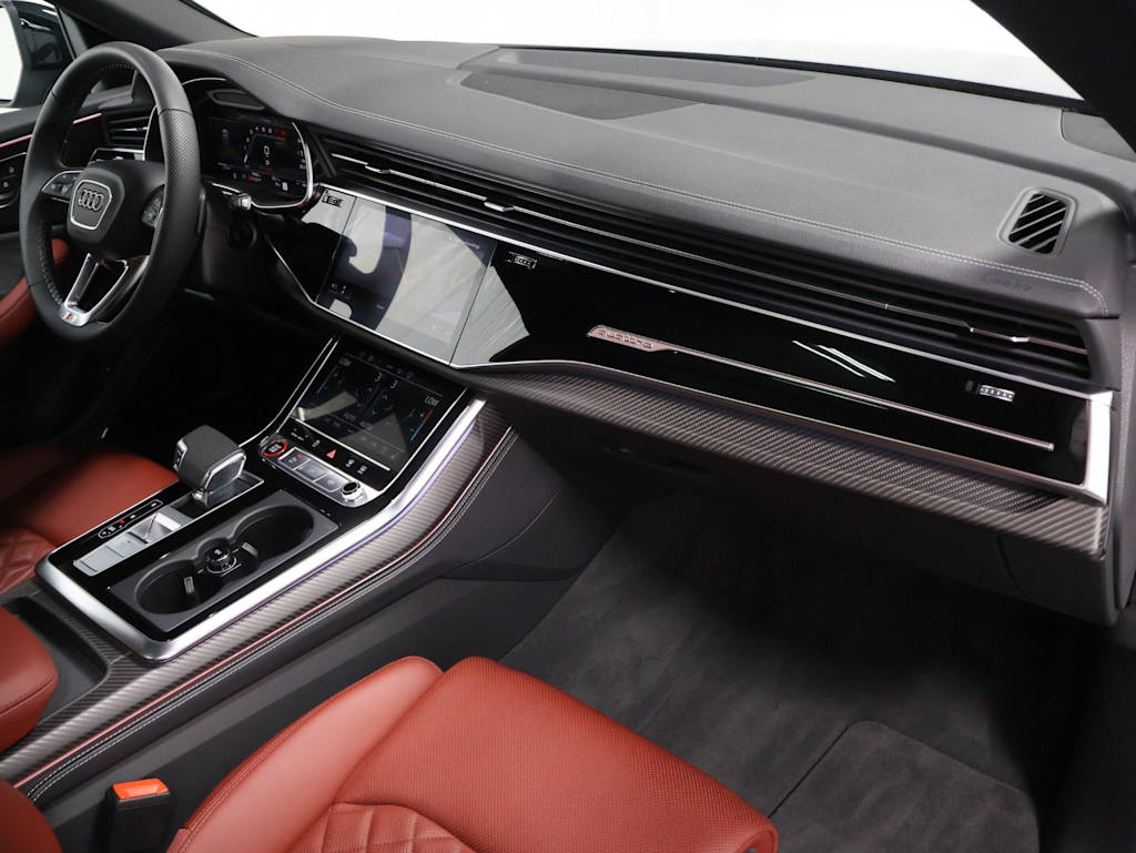 Thumbnail: 2024 Audi SQ8 - 10