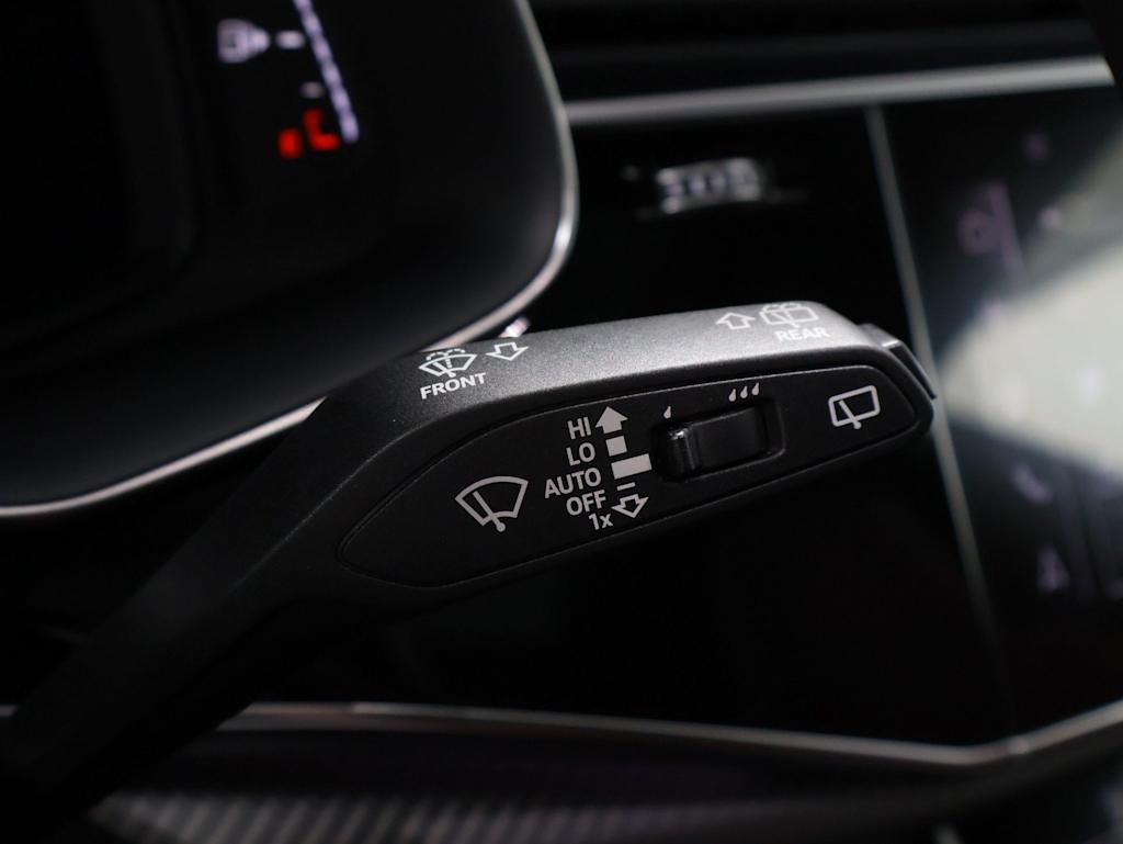 Thumbnail: 2024 Audi SQ8 - 34