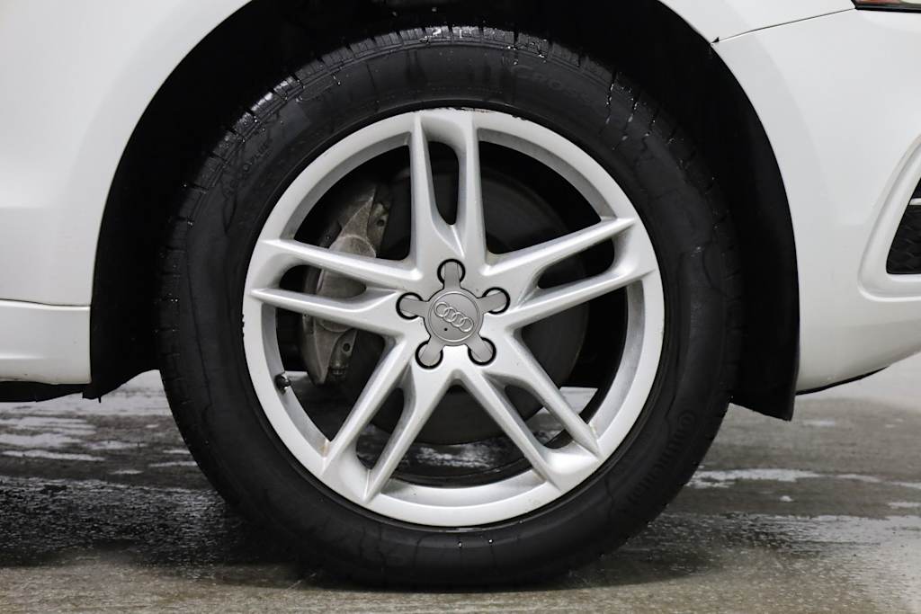 Thumbnail: 2017 Audi Q5 - 24