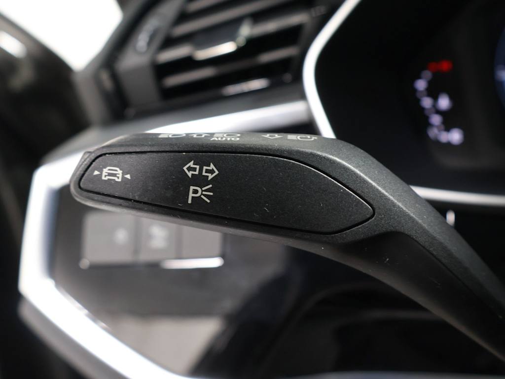 Thumbnail: 2023 Audi Q3 - 33