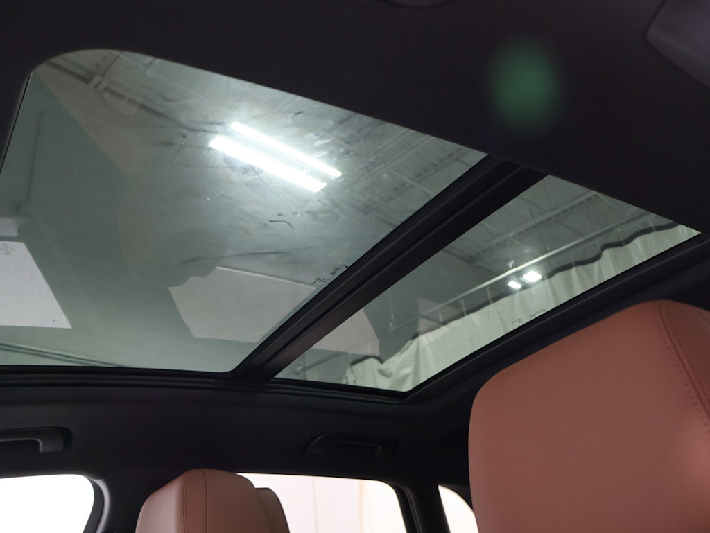 Thumbnail: 2023 Audi Q3 - 27
