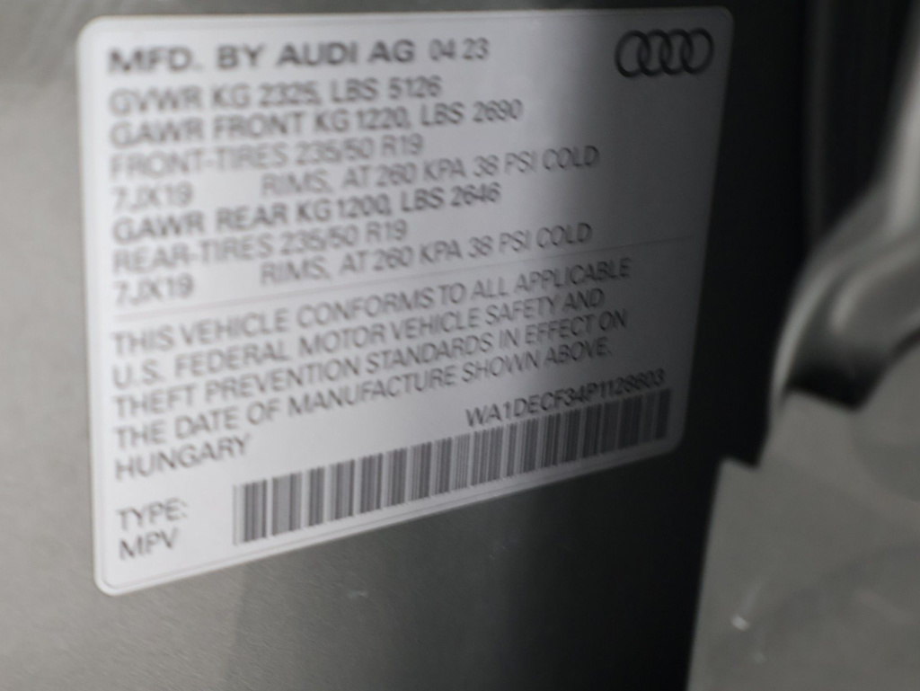 Thumbnail: 2023 Audi Q3 - 20