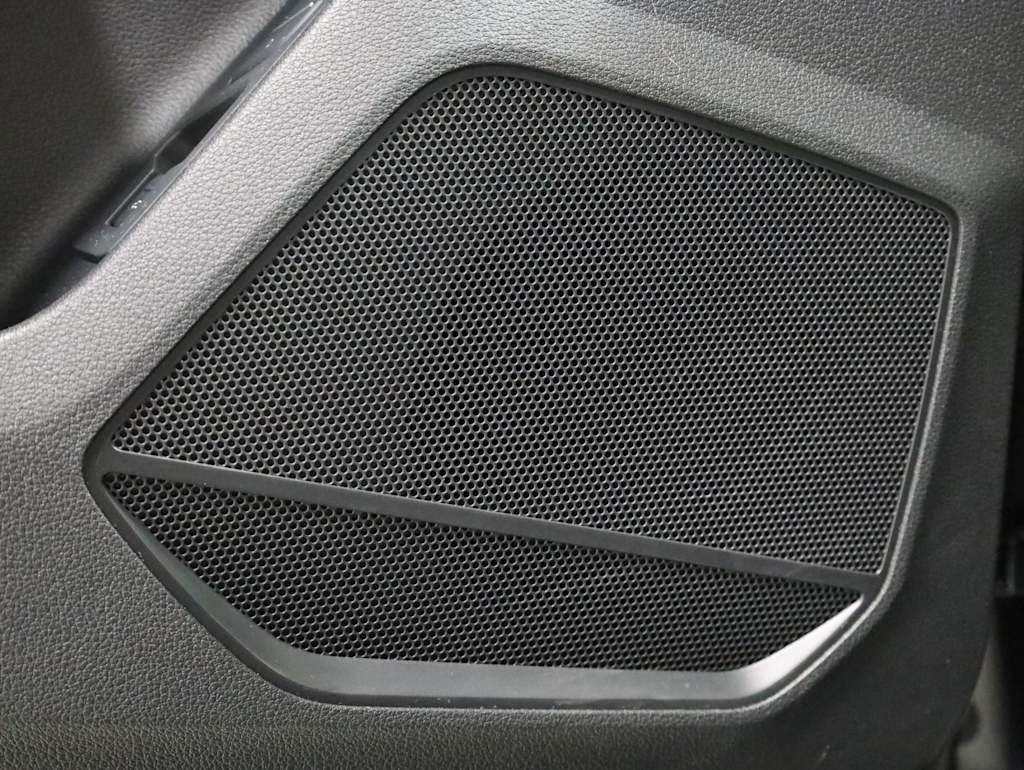 Thumbnail: 2025 Audi Q3 - 28