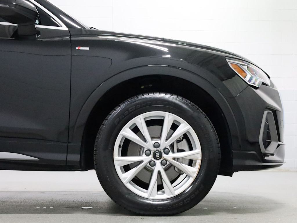 Thumbnail: 2025 Audi Q3 - 8