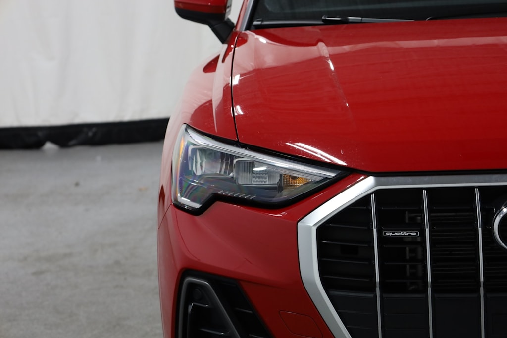 Thumbnail: 2022 Audi Q3 - 25