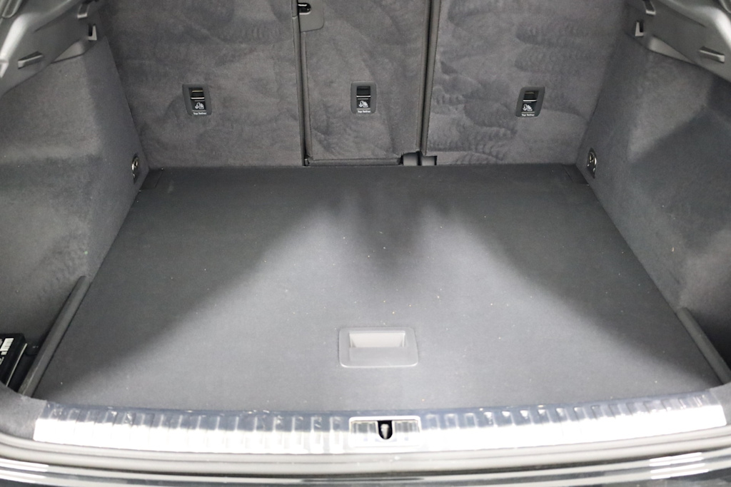 Thumbnail: 2024 Audi Q3 - 18