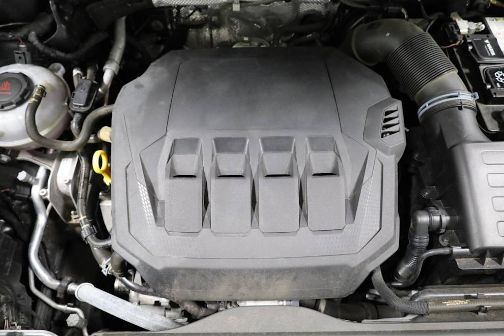 Thumbnail: 2024 Audi Q3 - 9