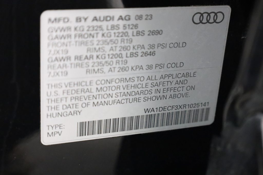 Thumbnail: 2024 Audi Q3 - 20