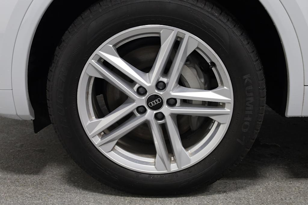 2025 Audi Q5 e Premium 41