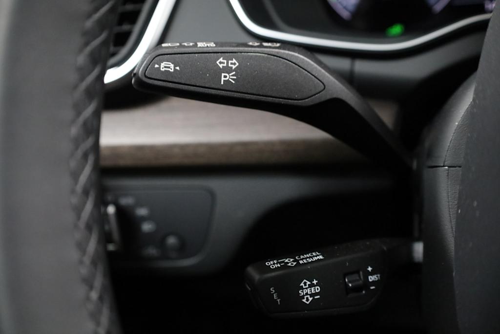 2025 Audi Q5 e Premium 34