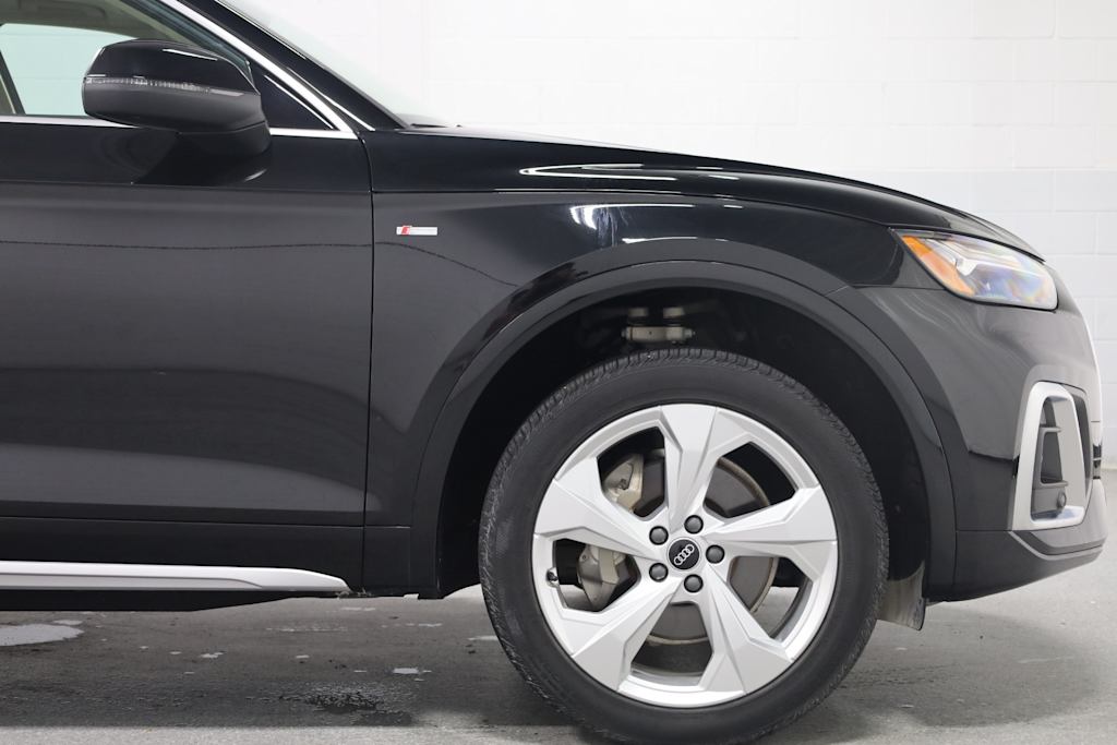 Thumbnail: 2022 Audi Q5 - 8