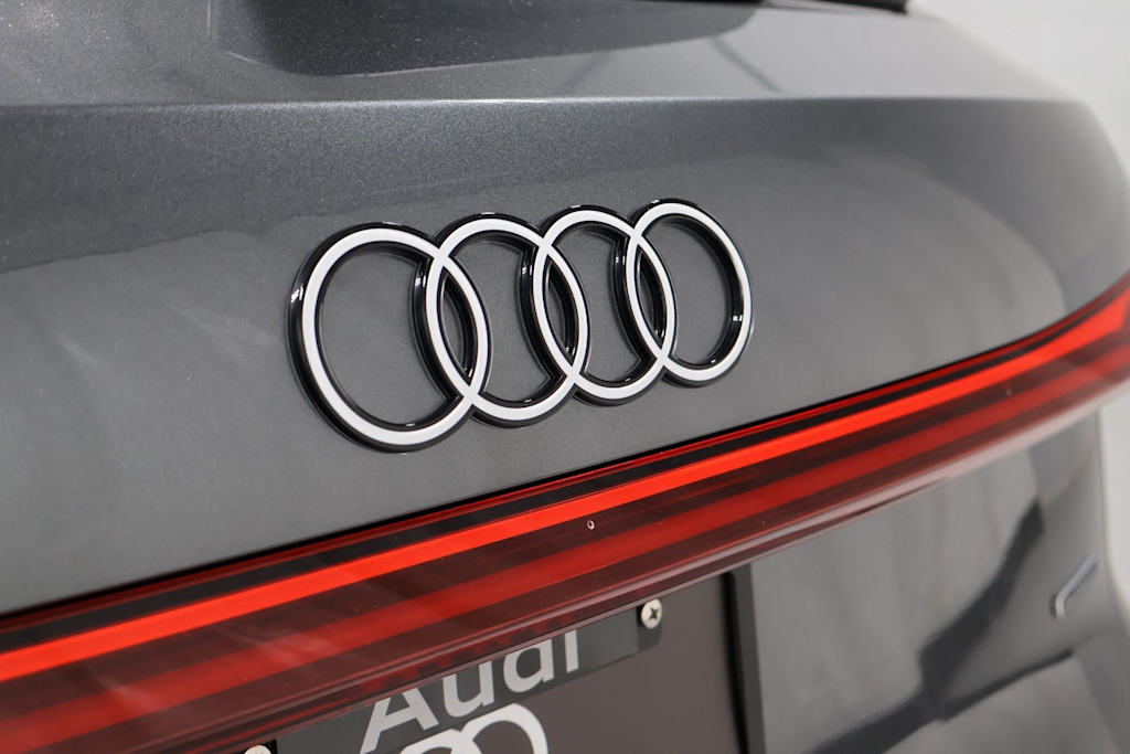 Thumbnail: 2026 Audi Q5 - 7