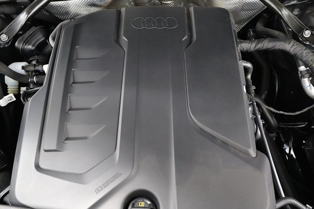 Thumbnail: 2026 Audi Q5 - 9