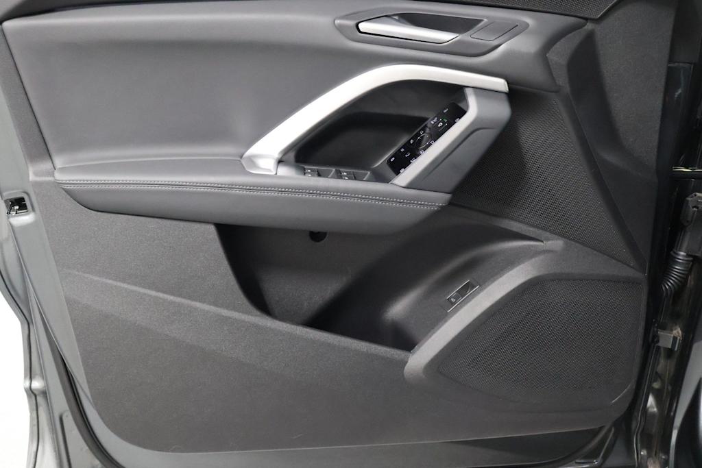 Thumbnail: 2026 Audi Q5 - 25