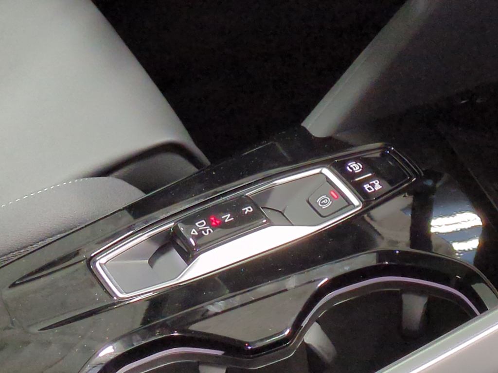 Thumbnail: 2026 Audi Q5 - 30