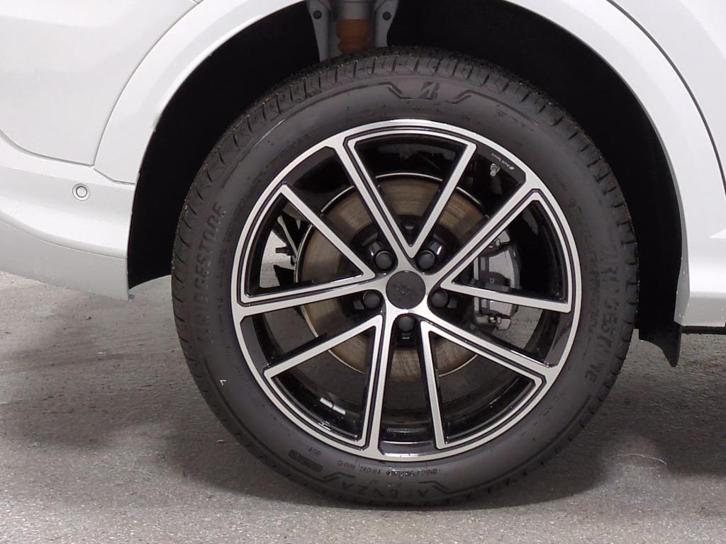 Thumbnail: 2026 Audi Q5 - 39