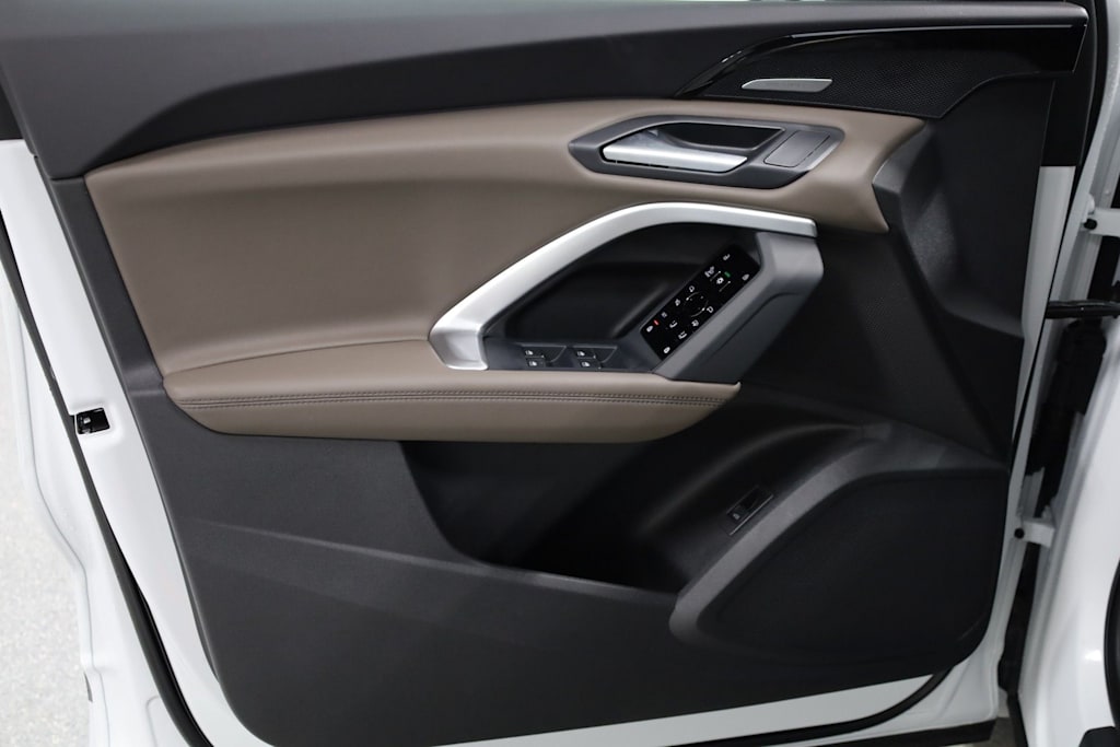 Thumbnail: 2025 Audi Q5 - 27