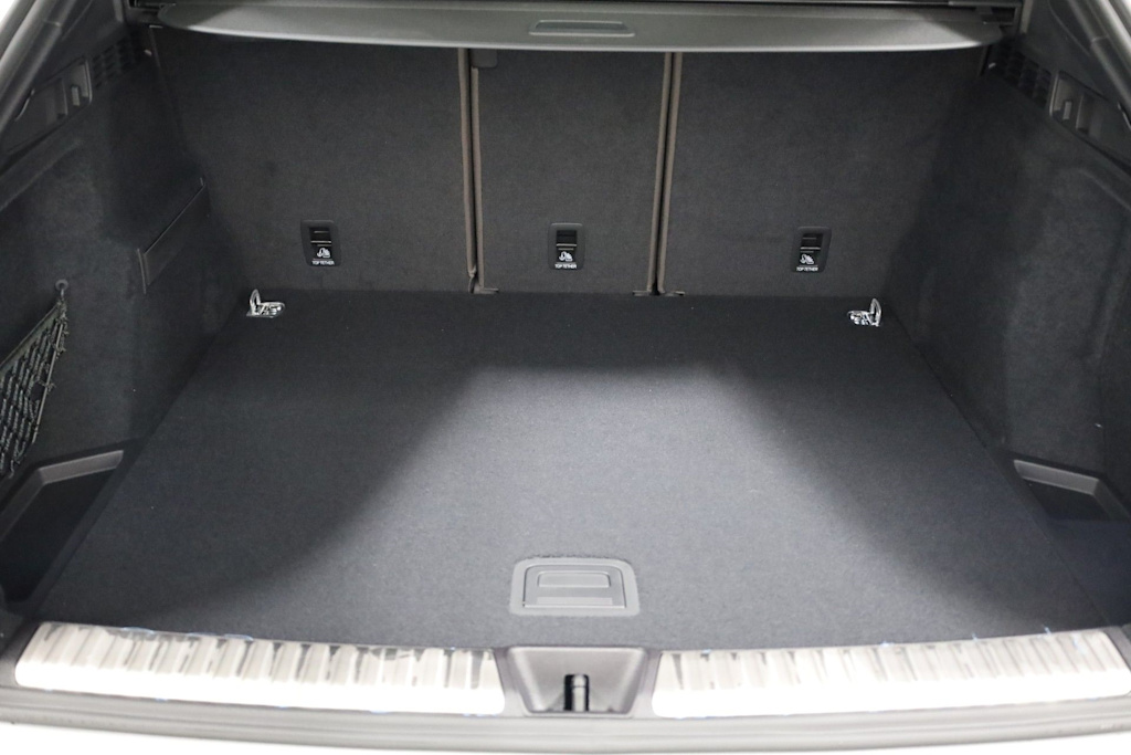 Thumbnail: 2025 Audi Q5 - 18