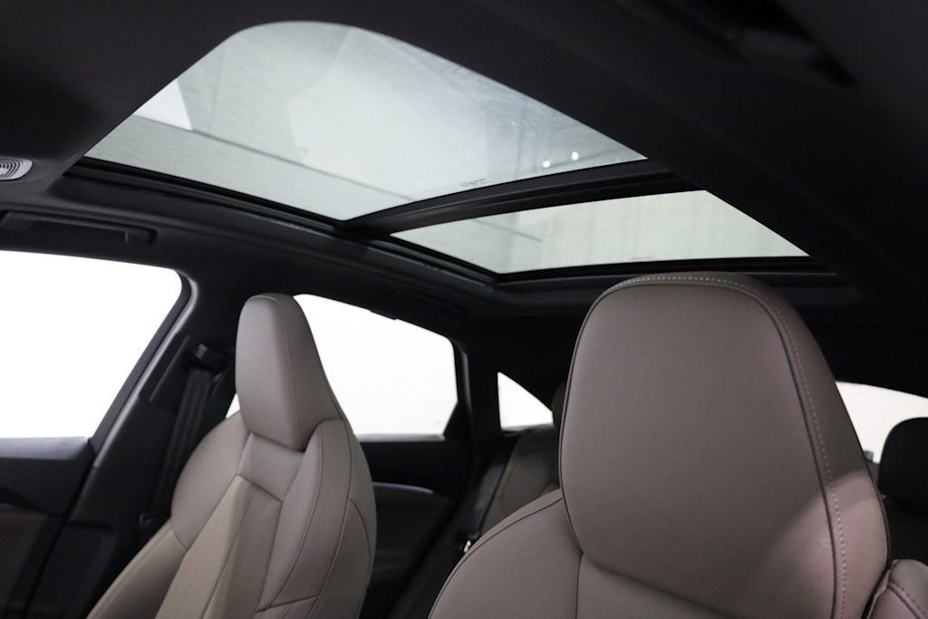 Thumbnail: 2025 Audi Q5 - 29