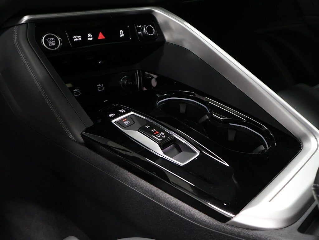 Thumbnail: 2026 Audi Q5 - 32