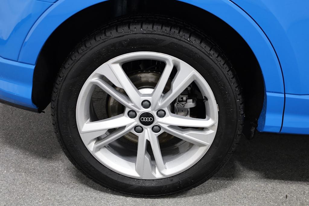 Thumbnail: 2023 Audi Q3 - 38